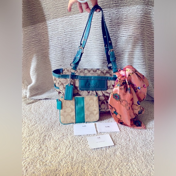 COACH 5-Piece Set INCLUDES FREE CARE CARDS - Picture 1 of 16